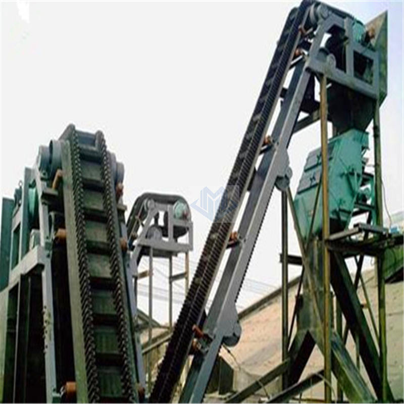 high incline angles scraper conveyor system